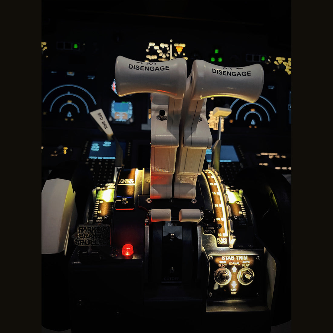 B737-800 Throttle-Quandrant 