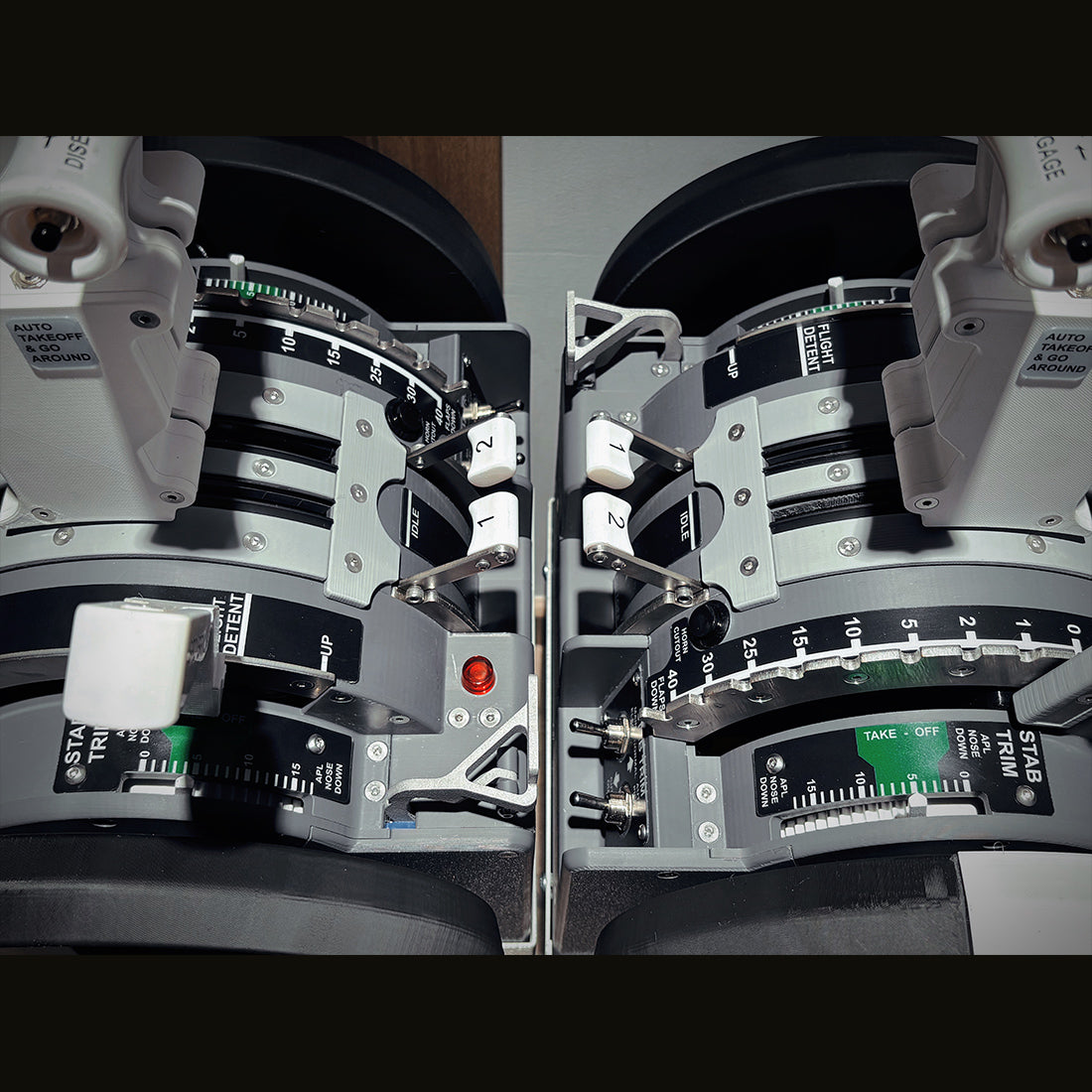 B737-800 Throttle-Quandrant 