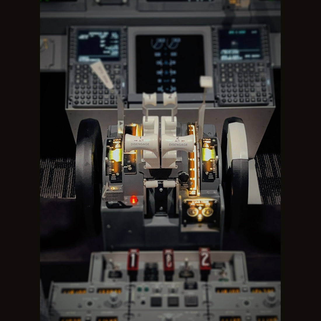 B737-800 Throttle-Quandrant 