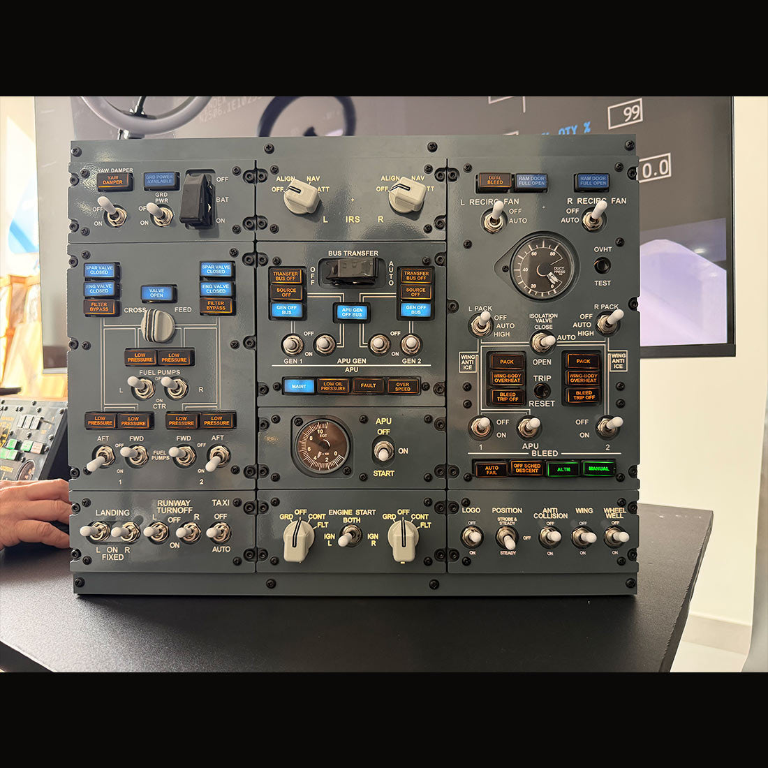 B737 FWD Overhead Flight Simulator Control Panel
