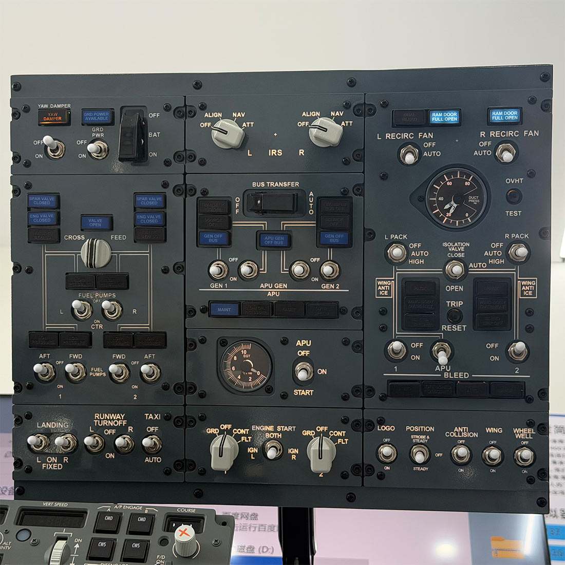 B737 FWD Overhead Flight Simulator Control Panel
