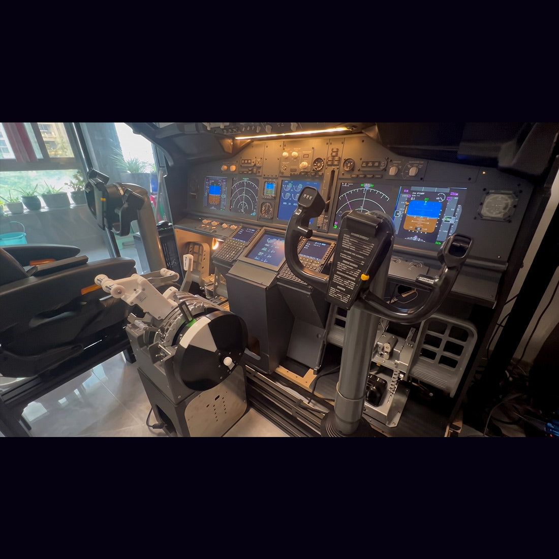 Force-Feedback Yoke-System with HID Support